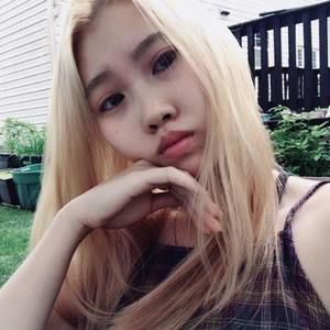 Meet your Posher, Trang